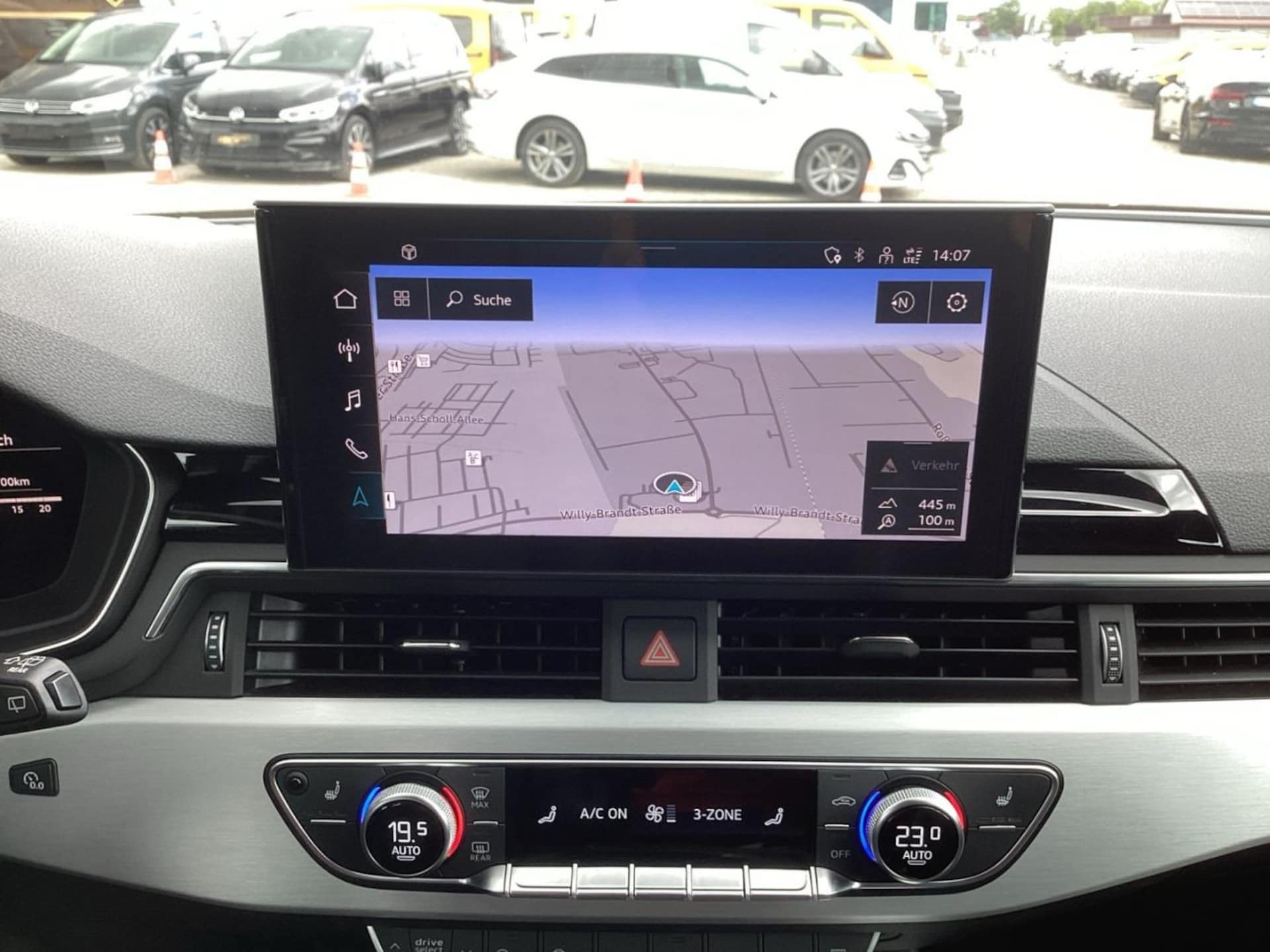 Audi A4 Avant S line