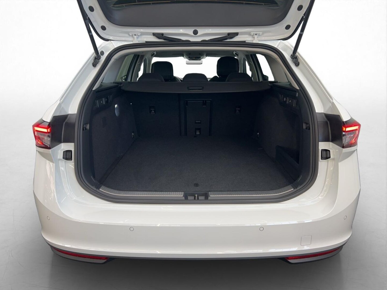 Škoda Superb Combi – Bild 13
