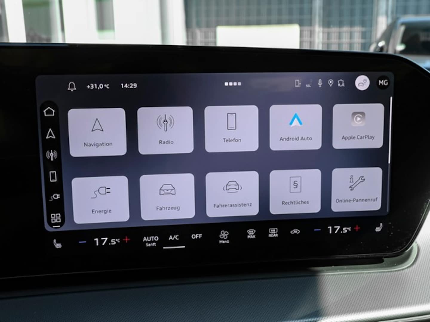 Bild über Audi Q3 SUV e-hybrid e-hybrid 200 kW S tronic - für weitere Informationen kontaktieren Sie den Audi Partner