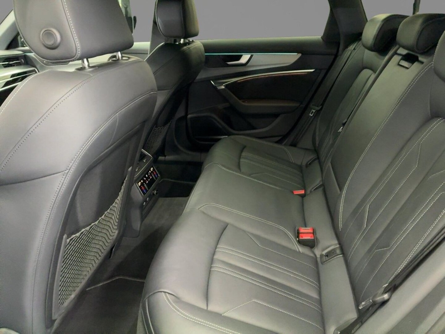 Bild über Audi S6 Avant TDI quattro tiptronic - für weitere Informationen kontaktieren Sie den Audi Partner