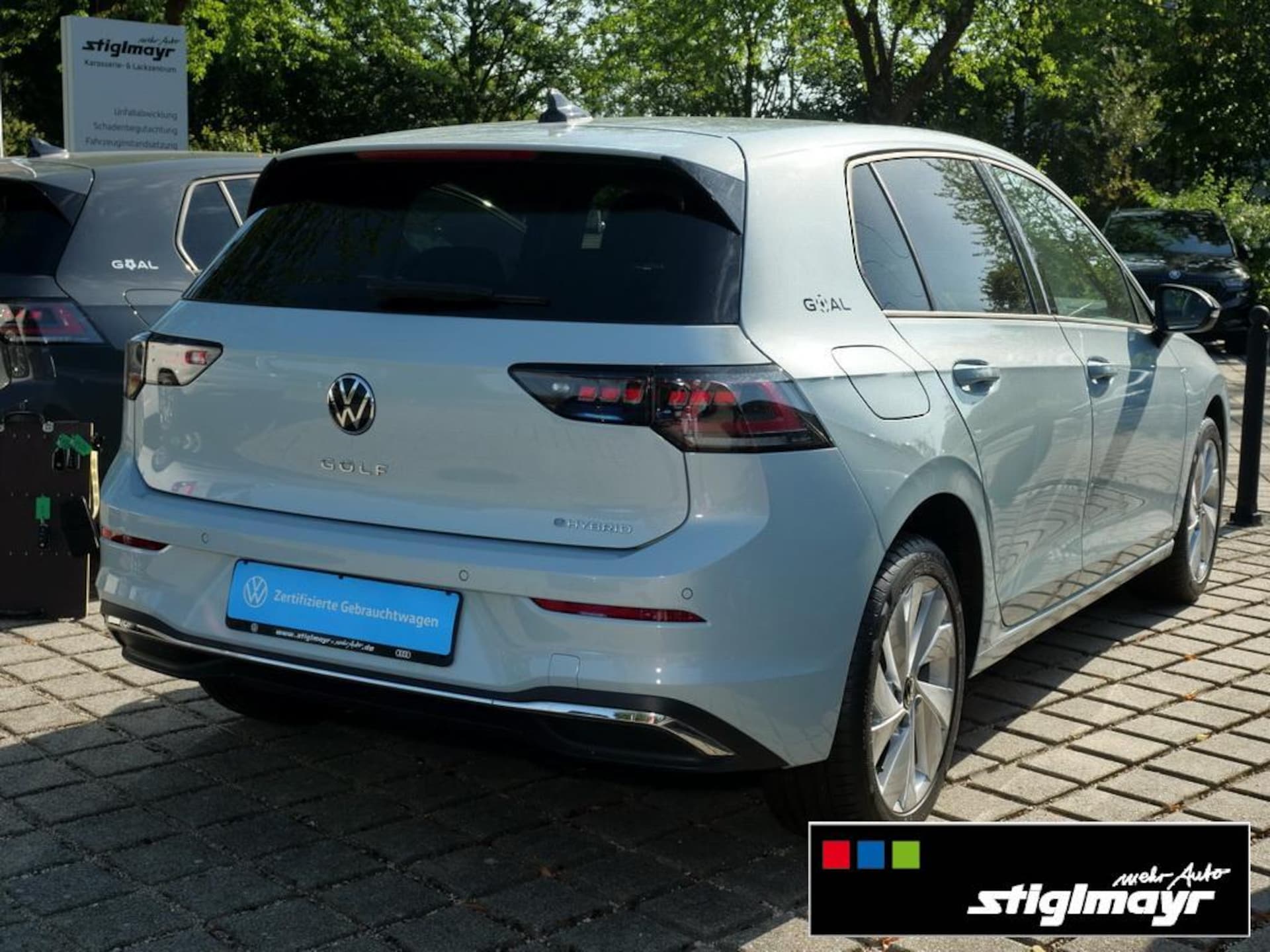 Volkswagen Golf Life