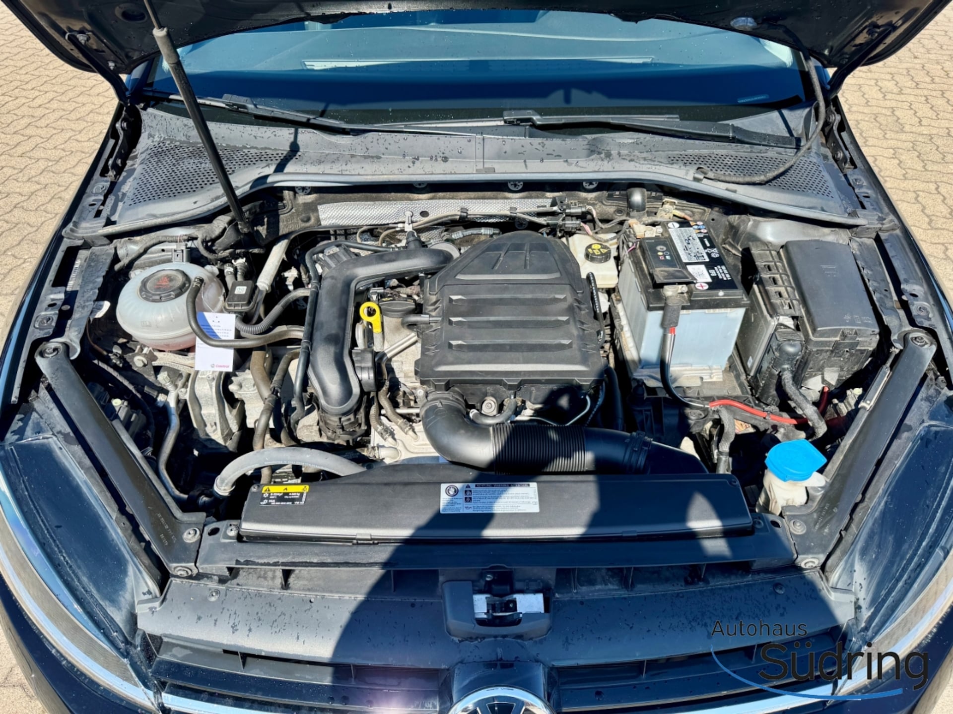 Volkswagen Golf IQ.DRIVE