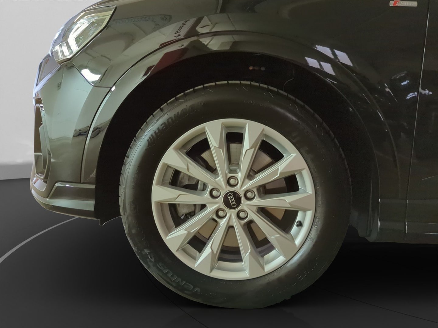 Bild über Audi Q3 Sportback S line 40 TFSI quattro S tronic - für weitere Informationen kontaktieren Sie den Audi Partner