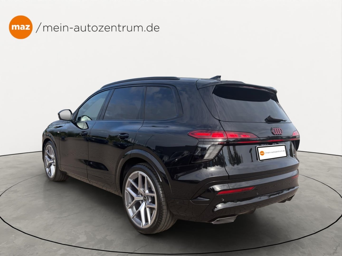 Bild über Audi Q7 SUV TDI quattro 220 kW tiptronic - für weitere Informationen kontaktieren Sie den Audi Partner