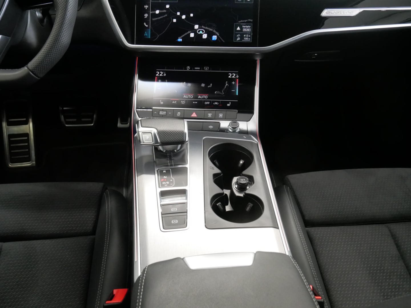 Bild über Audi S6 Avant TDI quattro tiptronic - für weitere Informationen kontaktieren Sie den Audi Partner