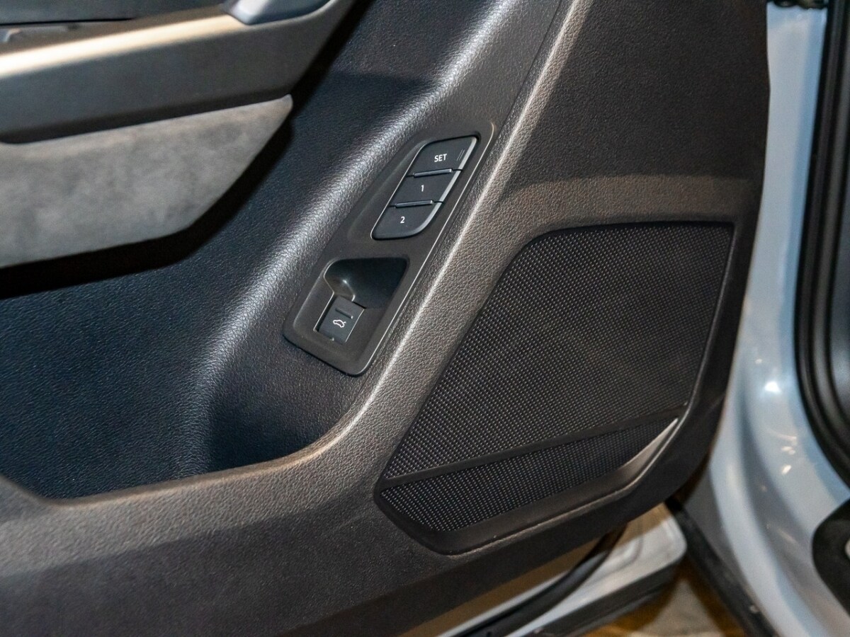 Image about Audi RS Q3 TFSI quattro S tronic