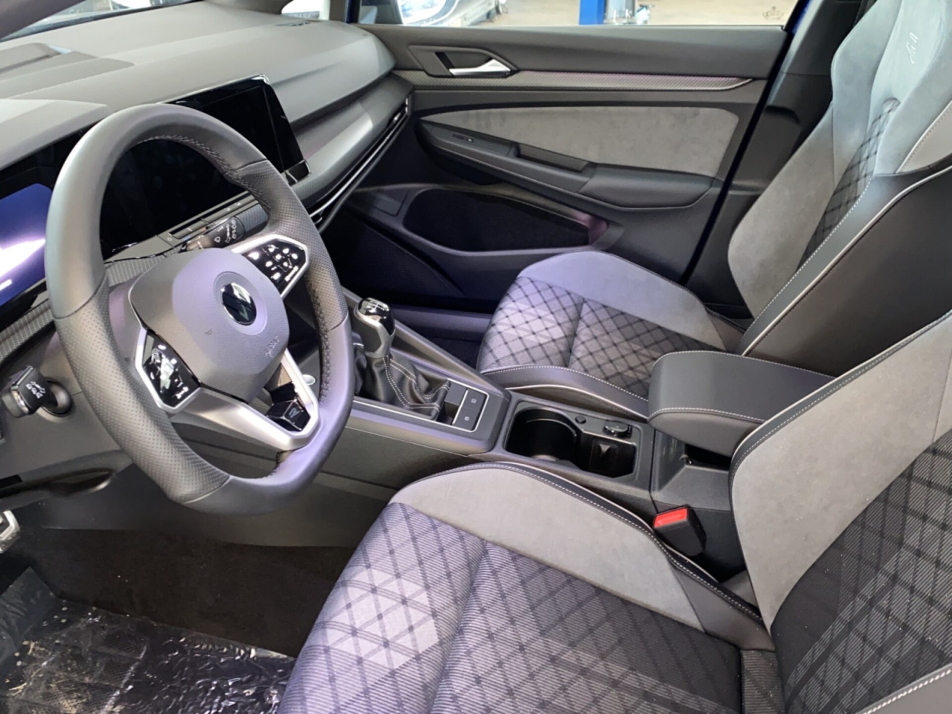 Volkswagen Golf Variant R-Line
