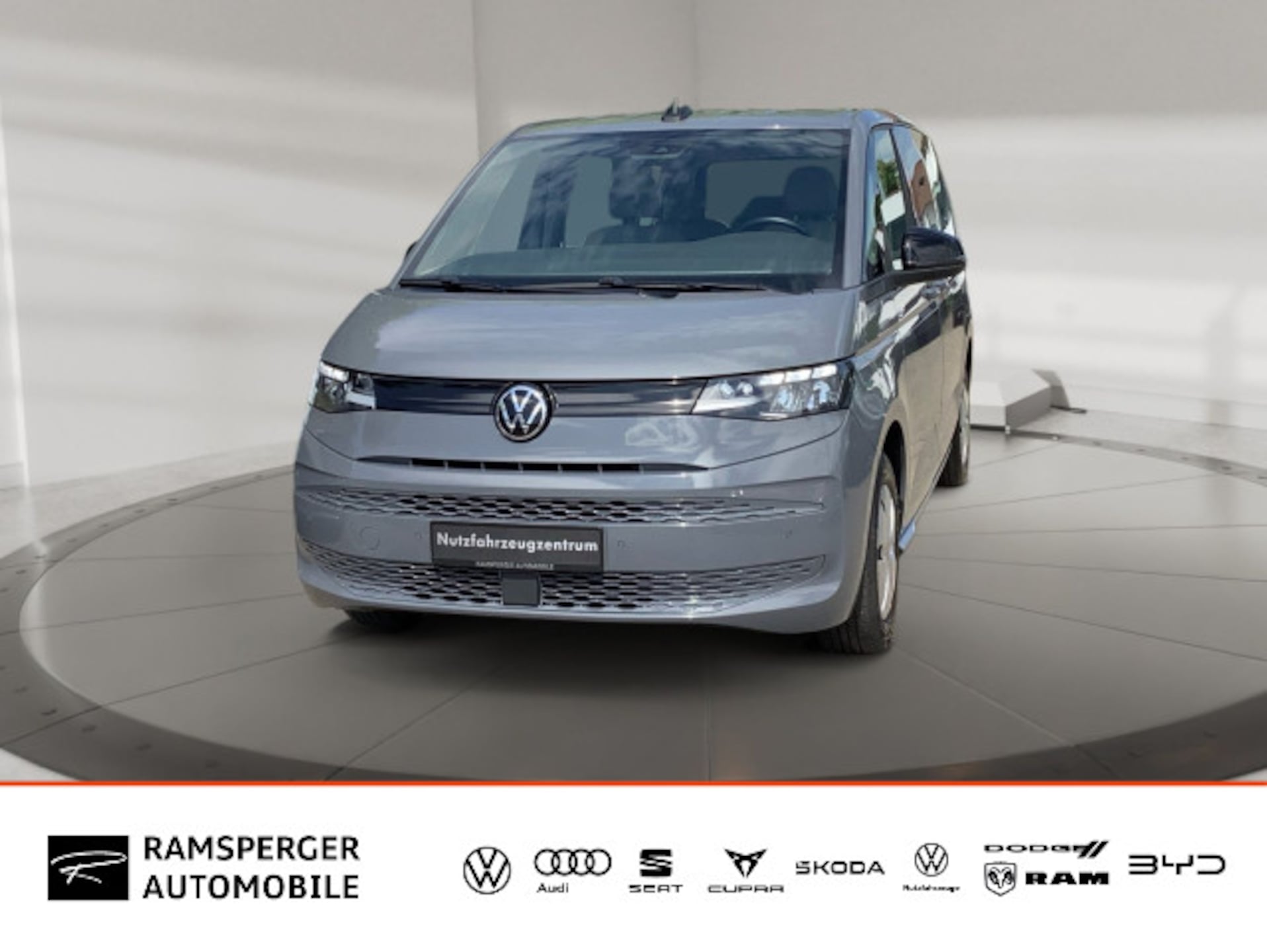 Volkswagen Multivan Basis-Modell