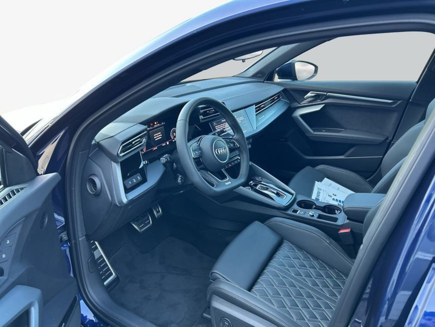 Bild über Audi A3 Sportback TFSI 110 kW S tronic - für weitere Informationen kontaktieren Sie den Audi Partner