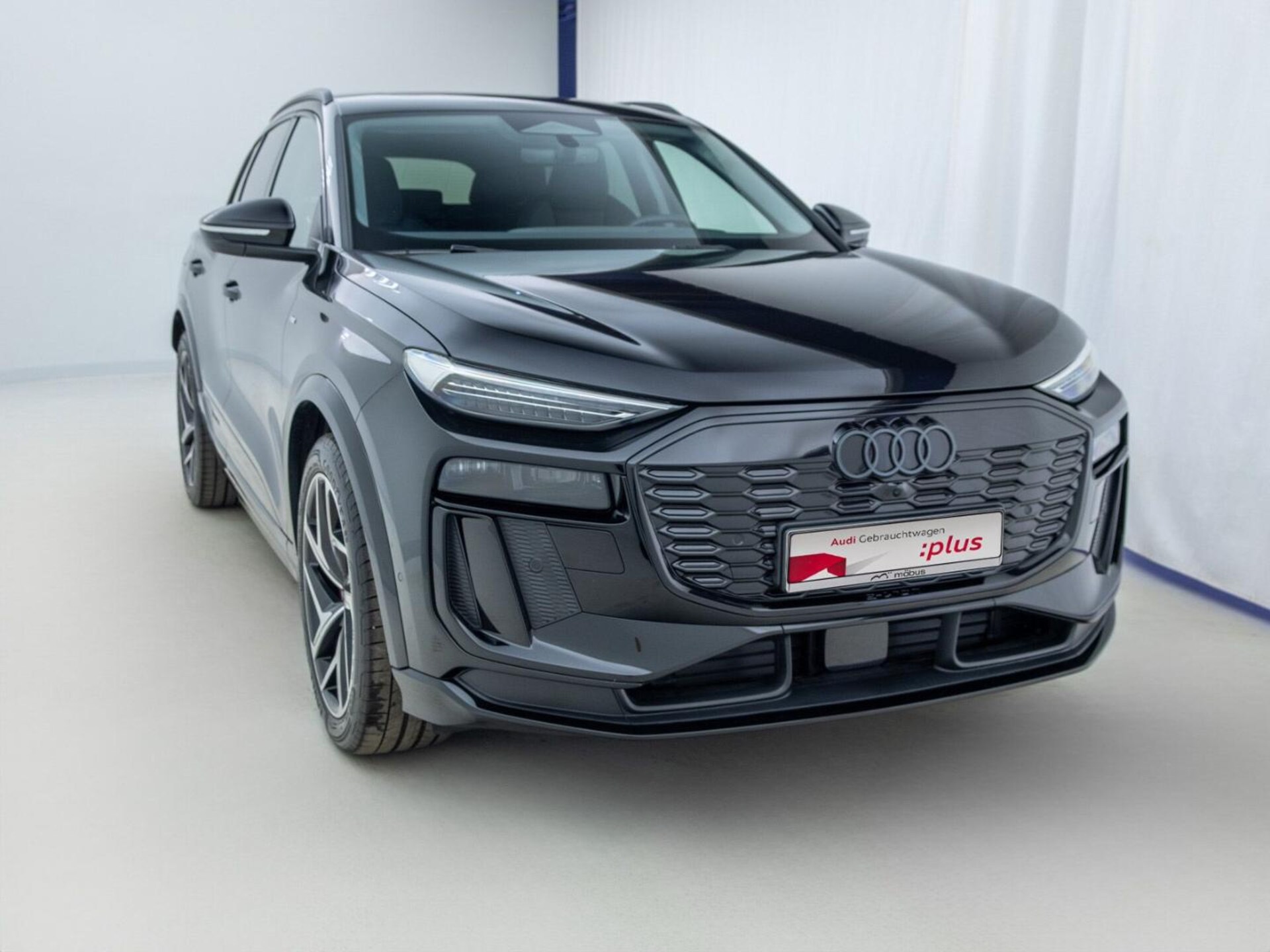 Audi Q6 SUV e-tron