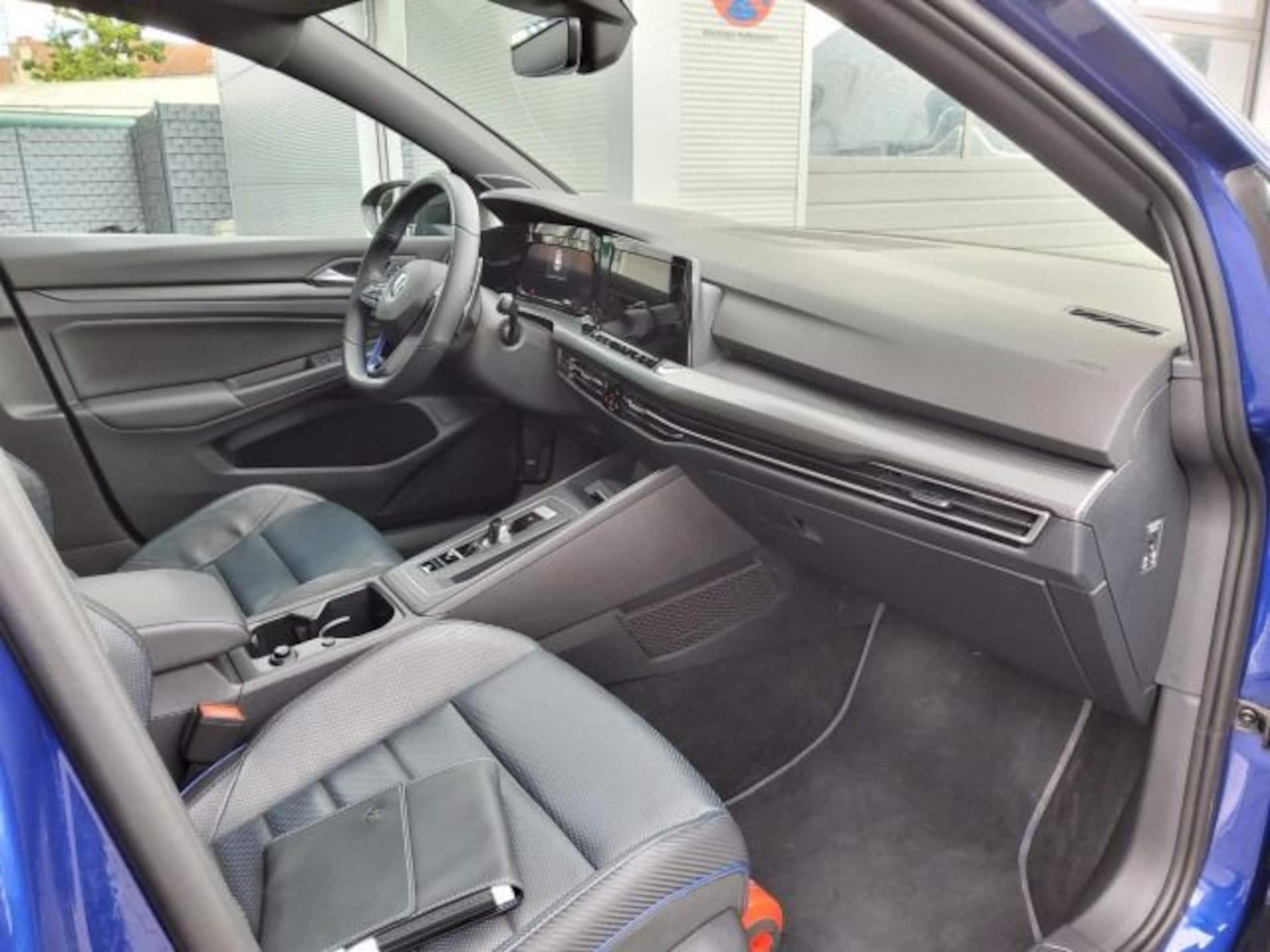 Volkswagen Golf R