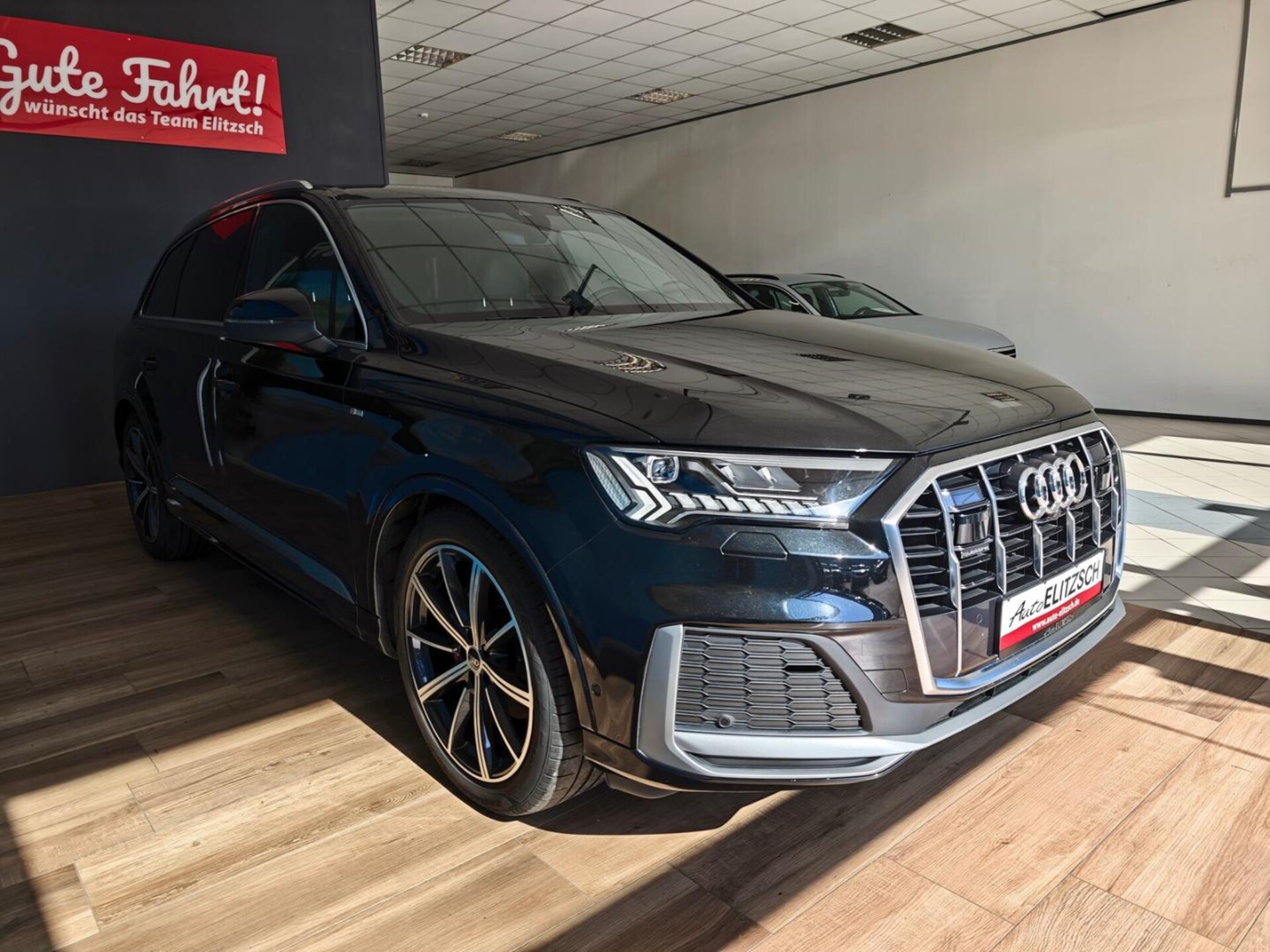 Audi Q7 SUV S line
