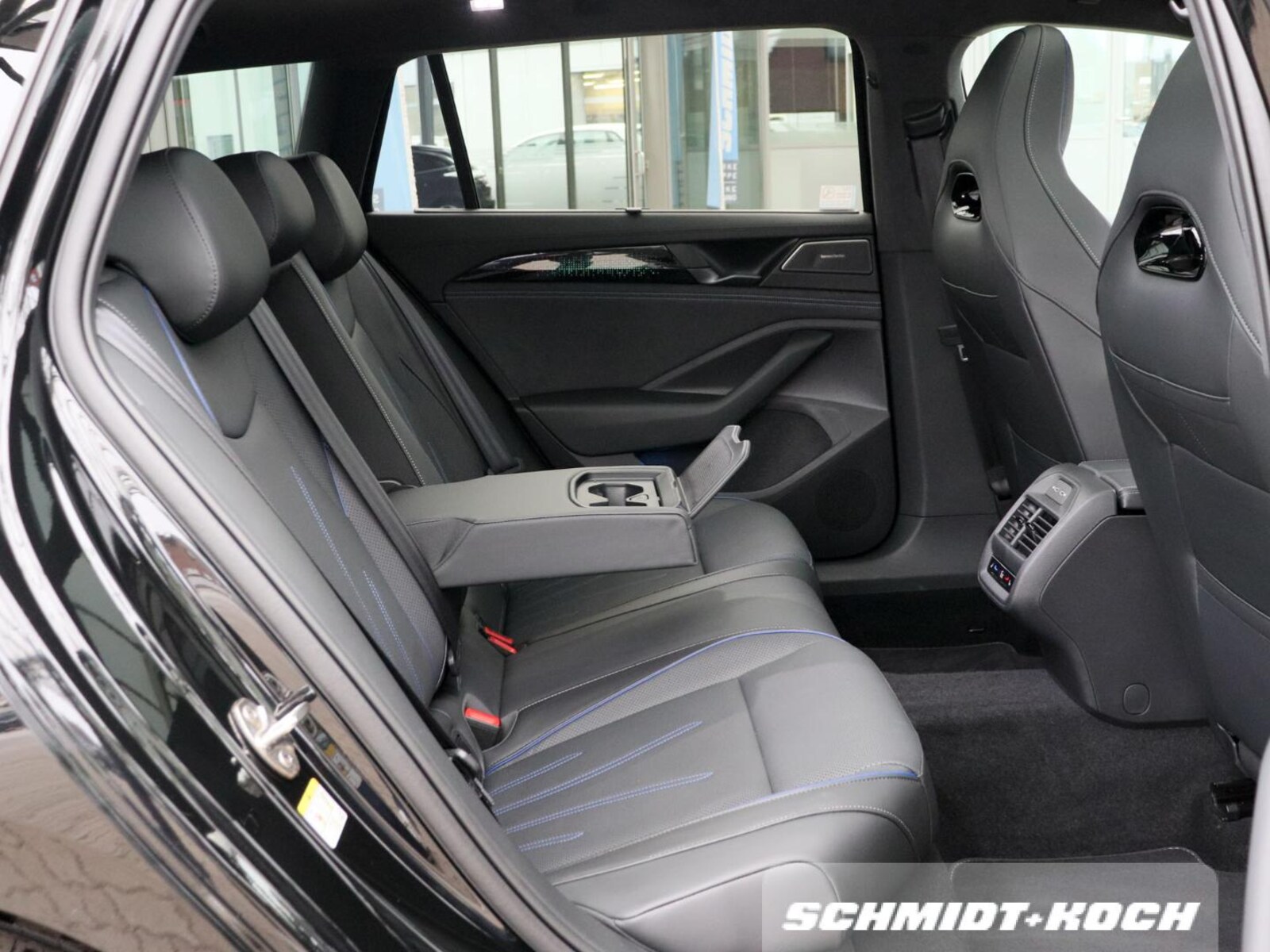 Volkswagen Passat – Bild 8