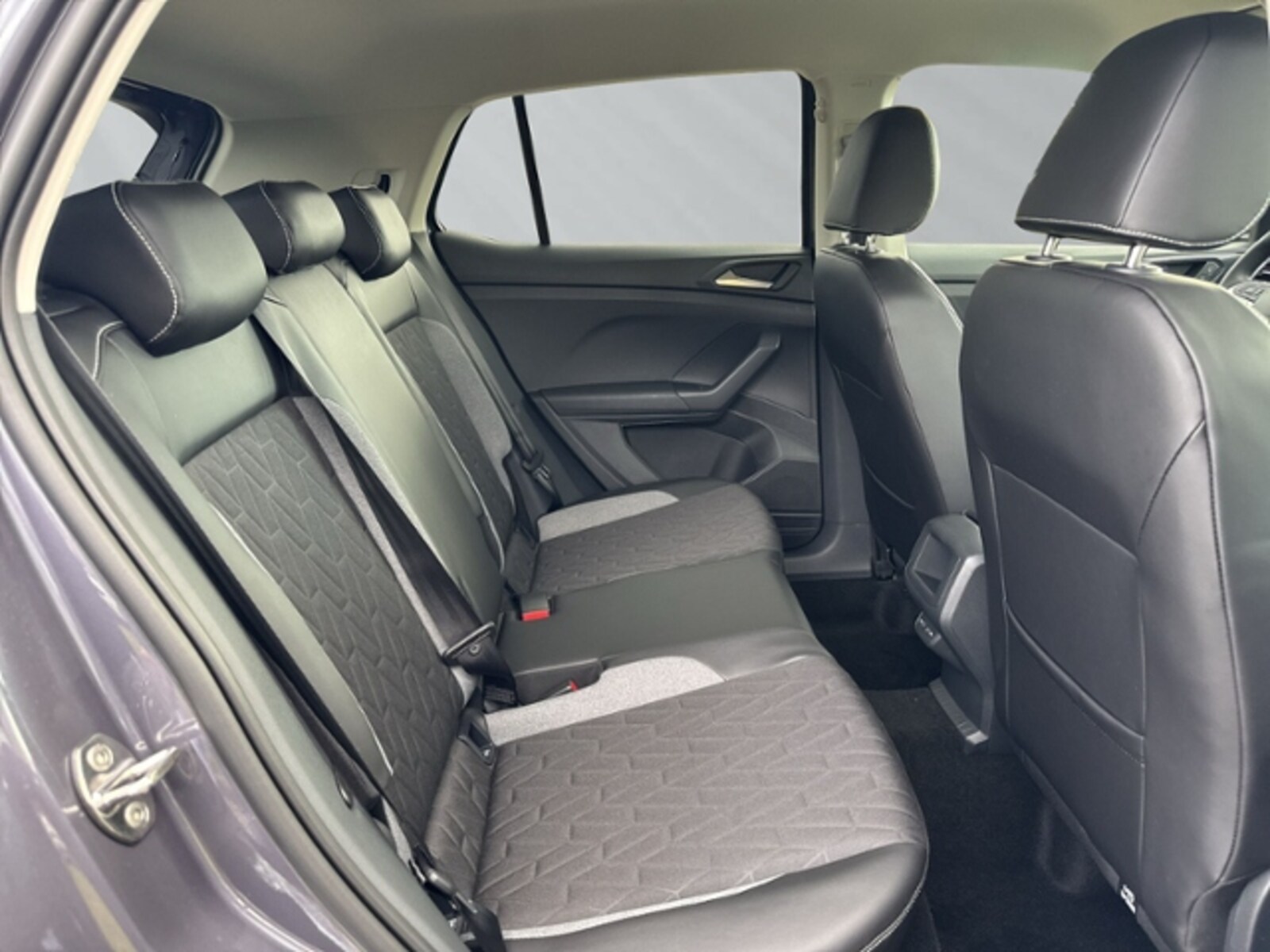 Volkswagen T-Cross – Bild 12