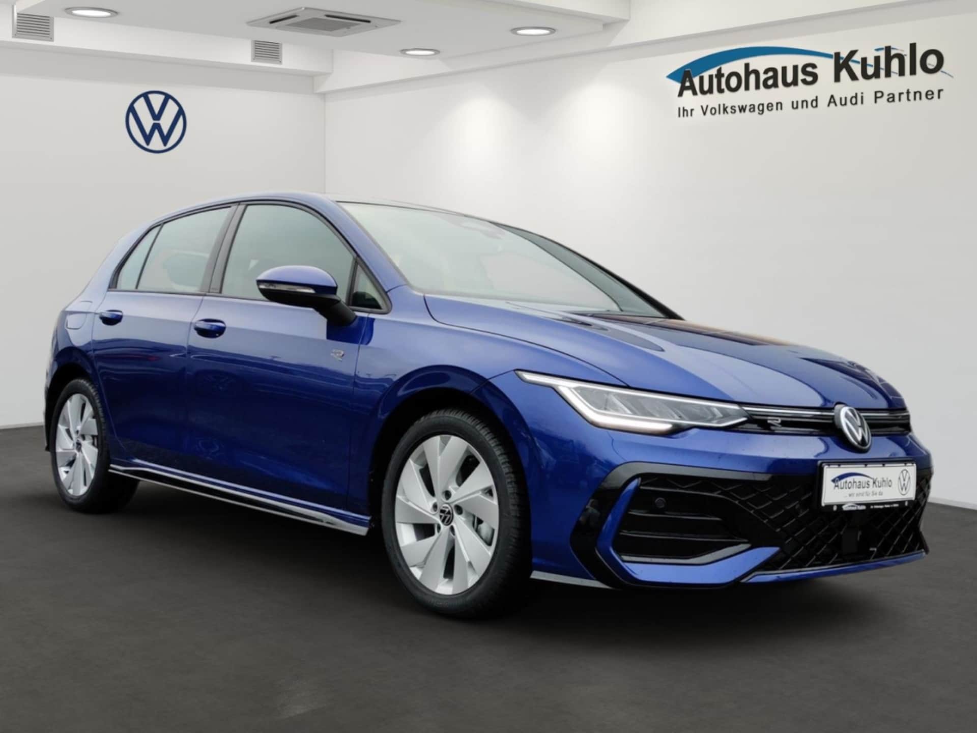 Volkswagen Golf R-Line