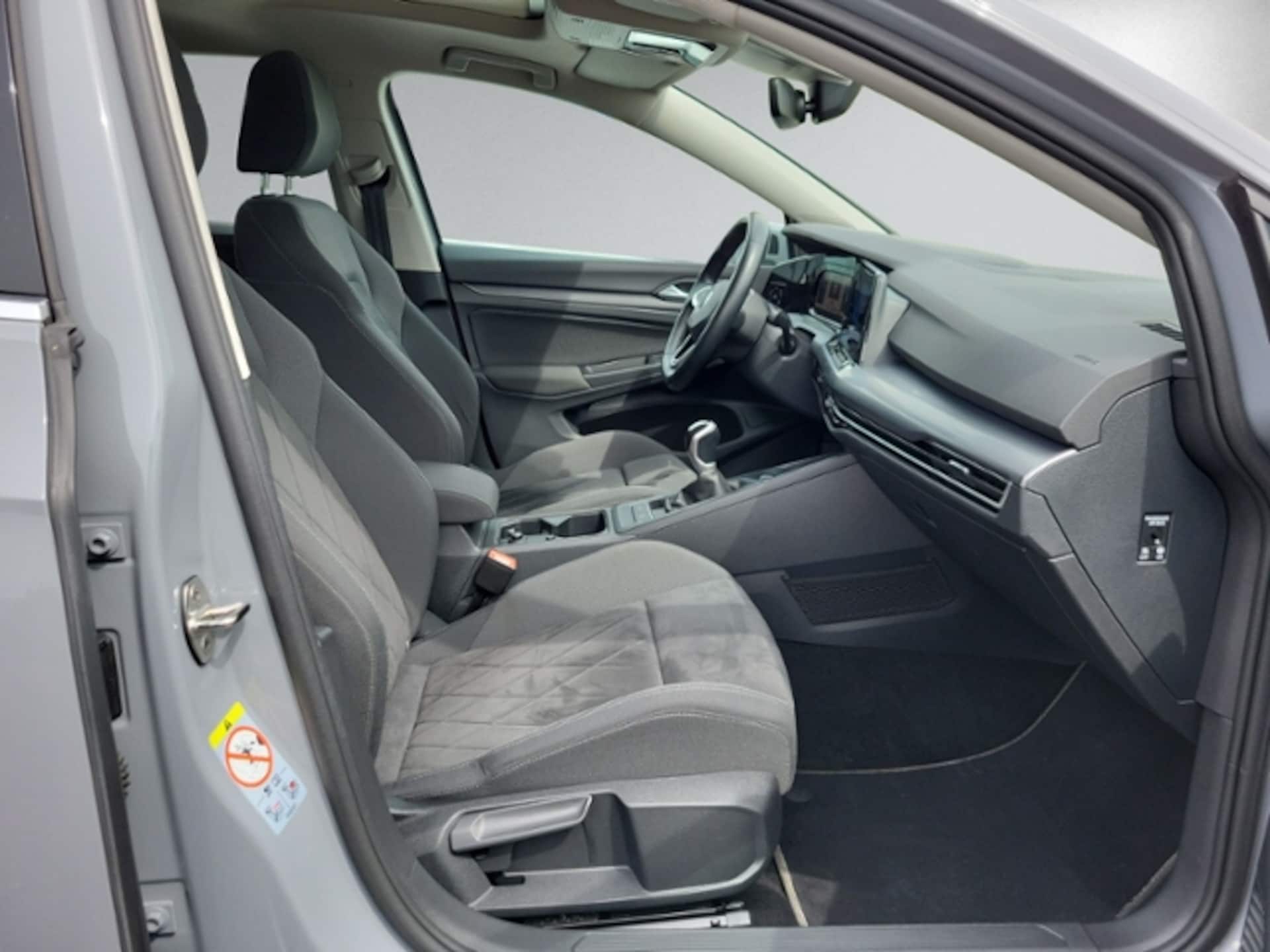 Volkswagen Golf Style