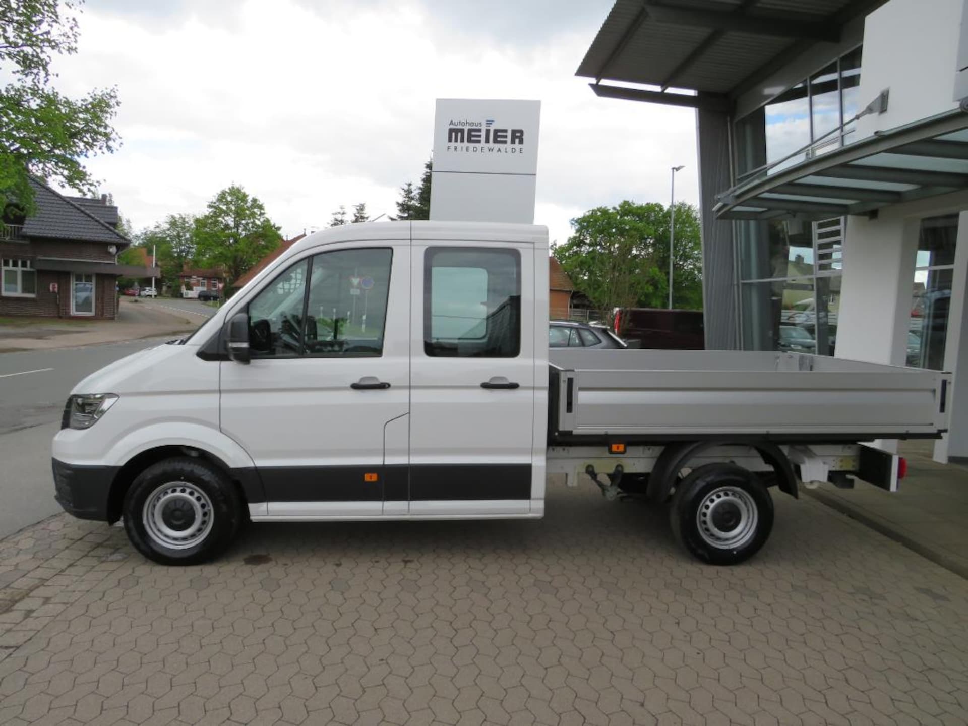 Volkswagen Crafter Doppelkabine mittlerer Radstand