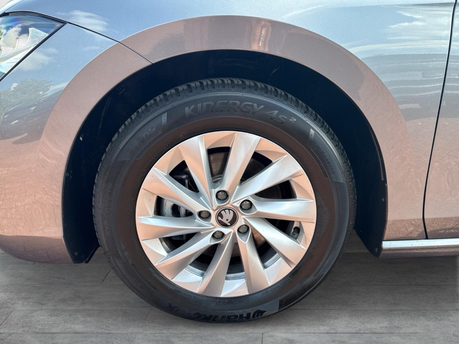 Škoda Superb Combi – Bild 8