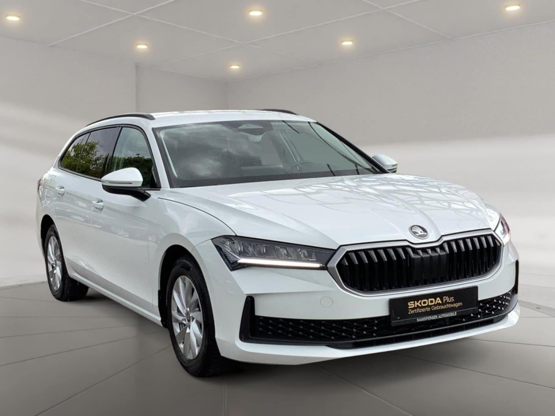 Skoda Superb Combi Essence
