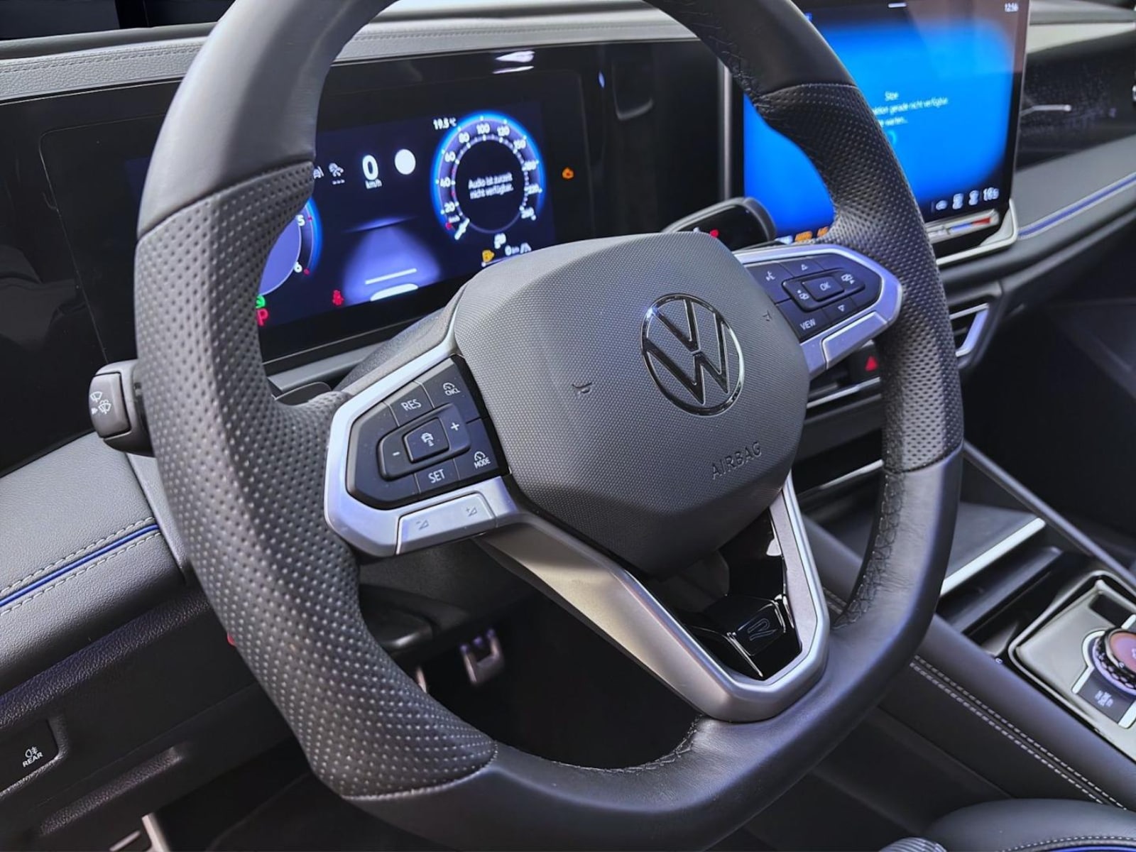 Volkswagen Tiguan – Bild 12