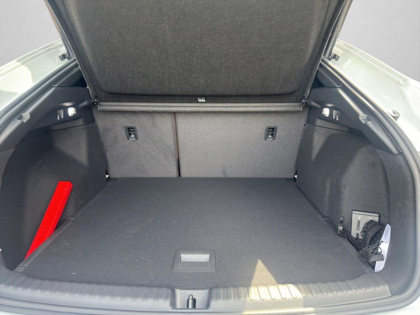 Audi Q4 Sportback e-tron – Bild 14