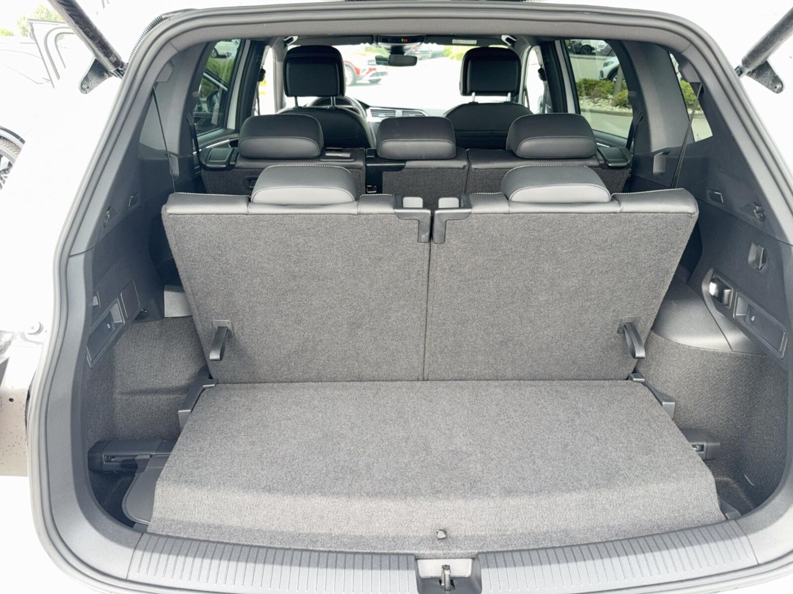 Volkswagen Tiguan Allspace – Bild 16