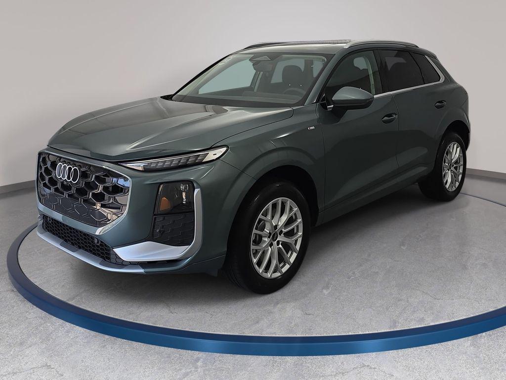 2026 Audi Q3 S line quattro's photo