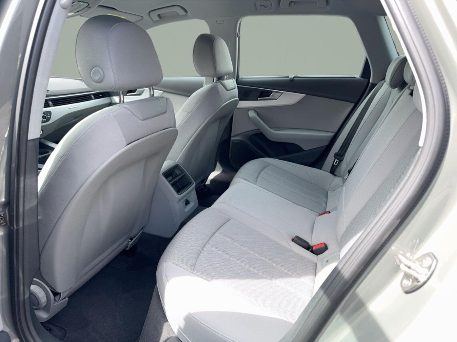 Audi A4 Avant – Bild 12