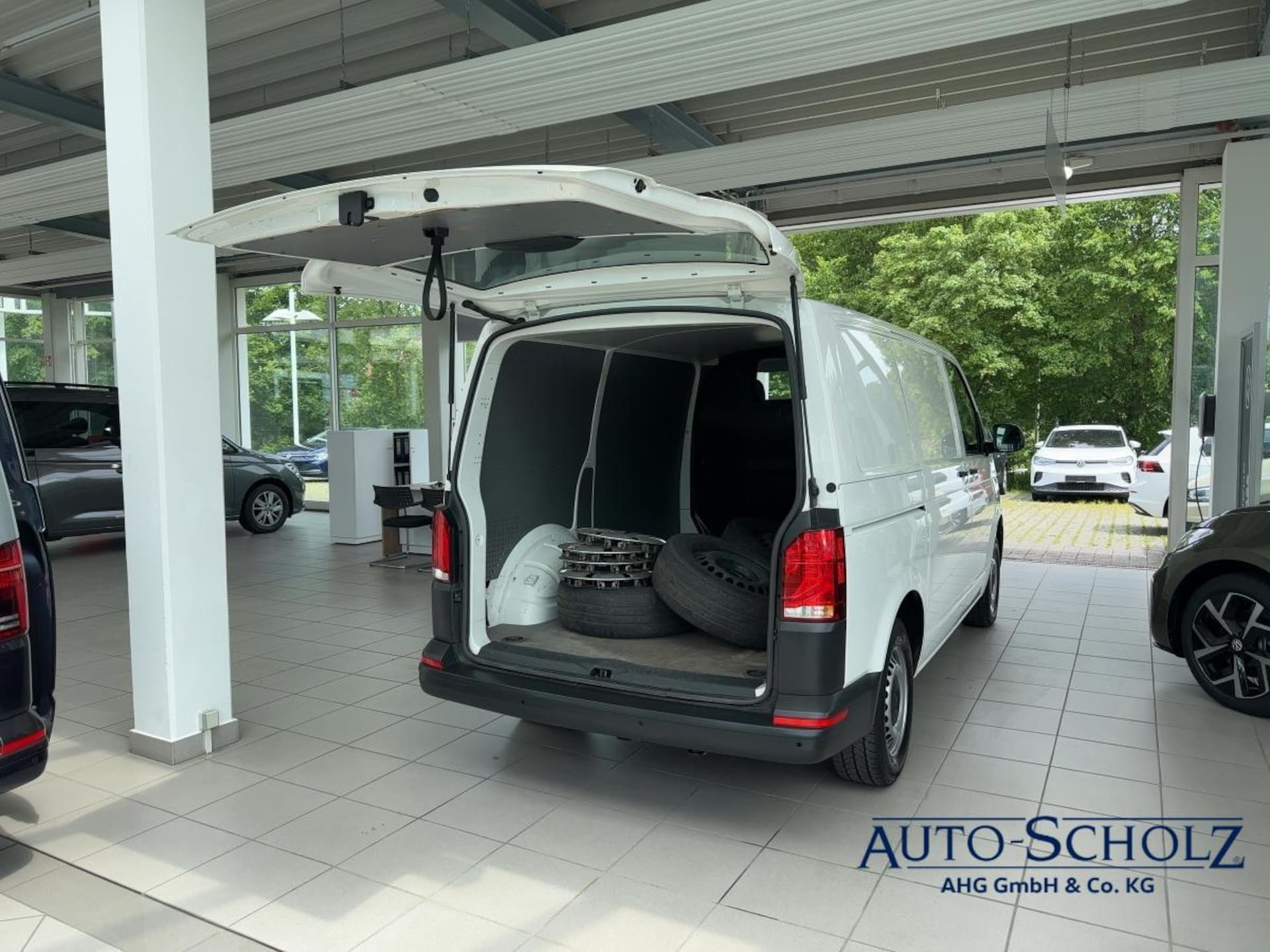 Volkswagen T6.1 Transporter Kasten kurzer Radstand