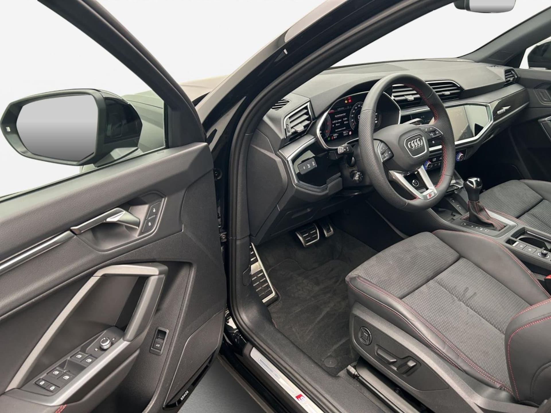 Audi Q3 SUV S line