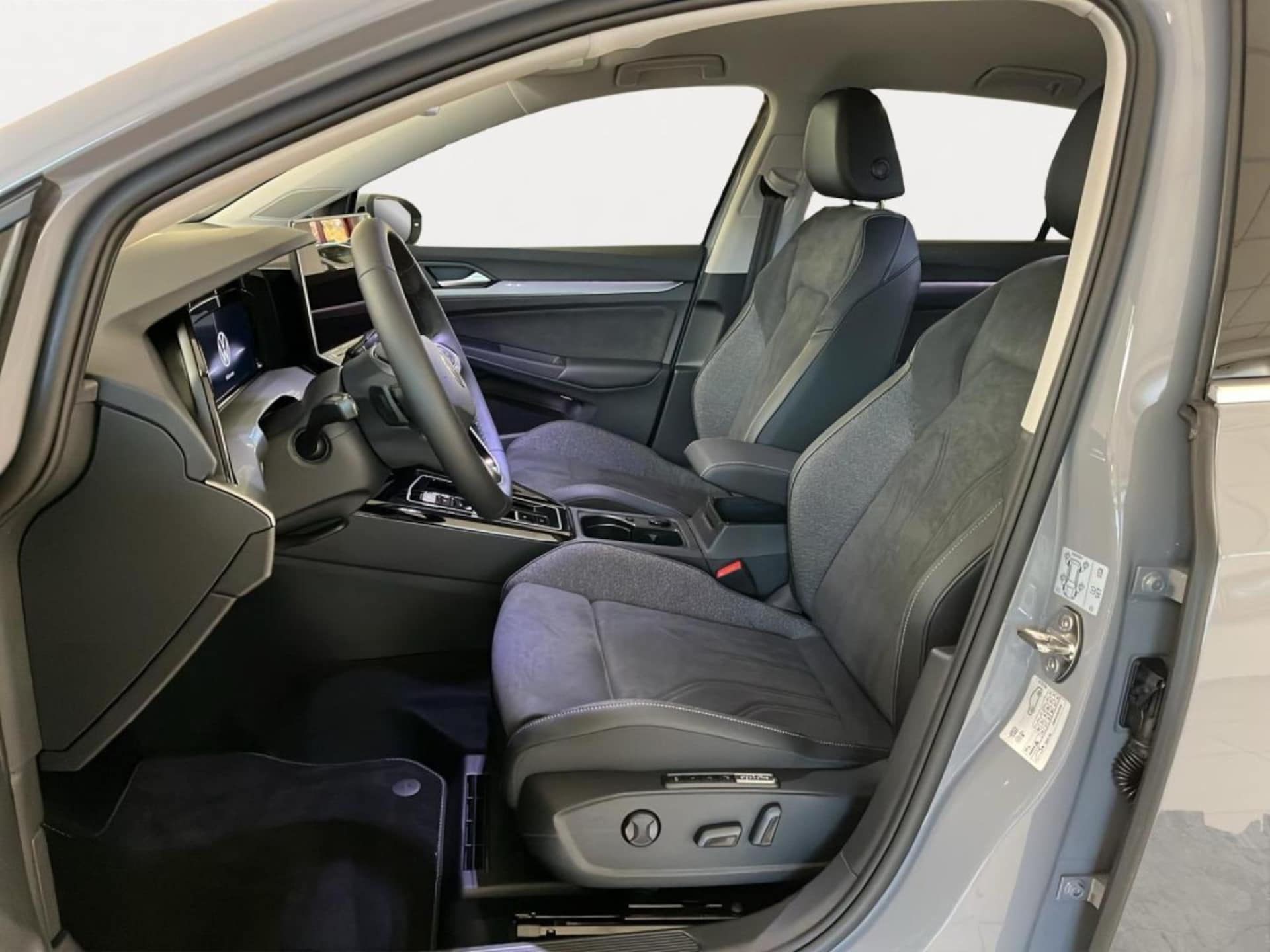 Volkswagen Golf Style