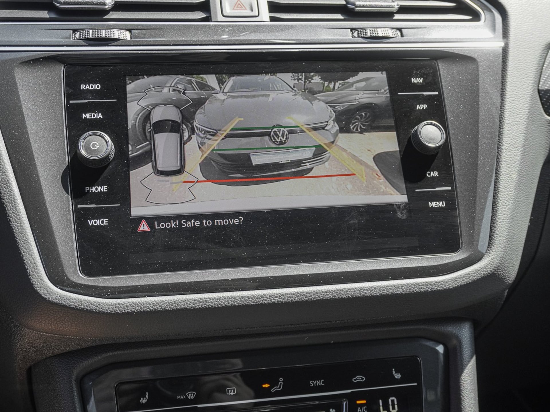 Volkswagen Tiguan R-Line