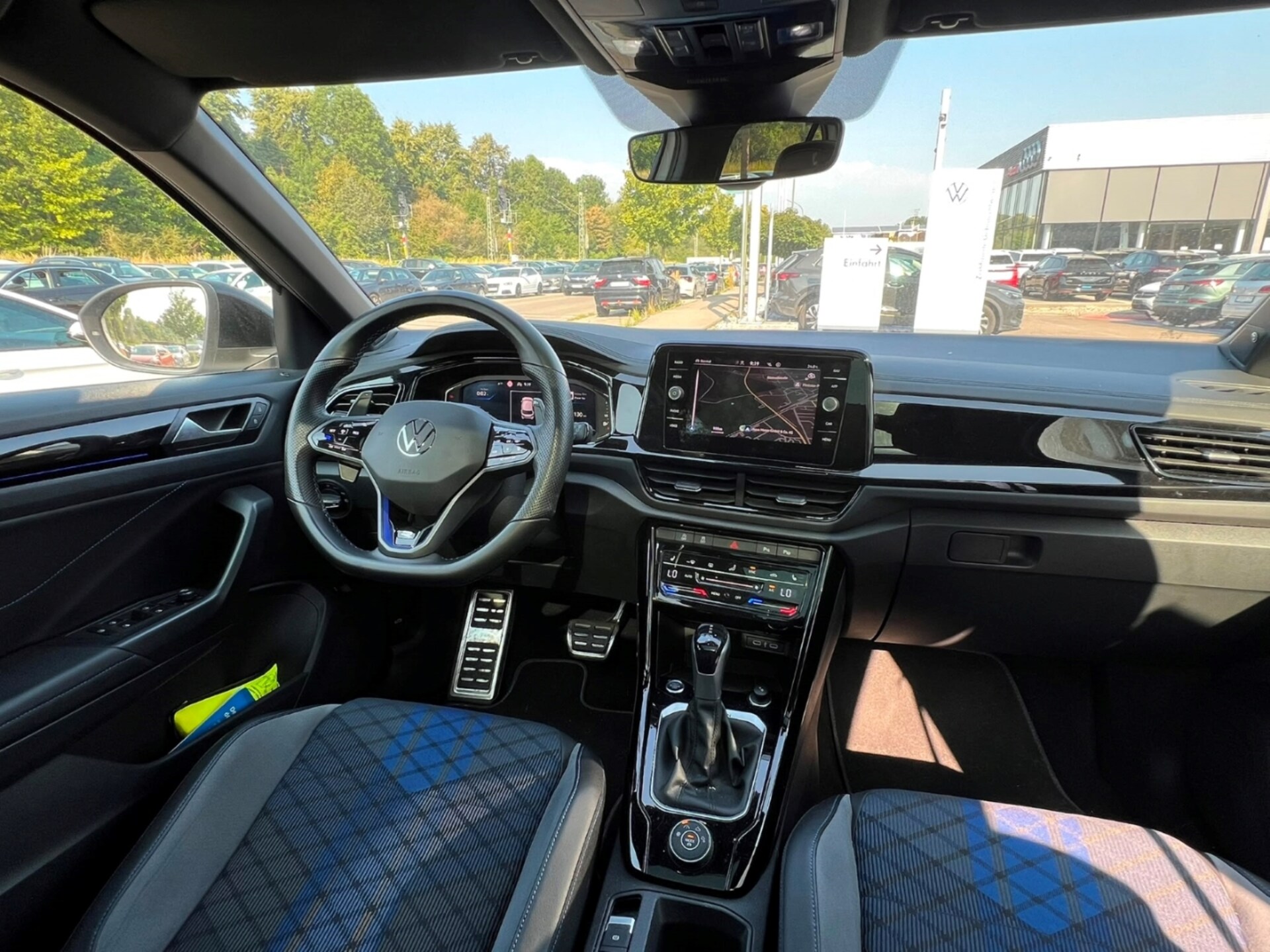 Volkswagen T-Roc R