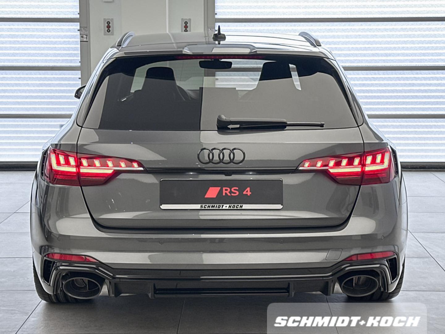 Audi RS 4 Avant