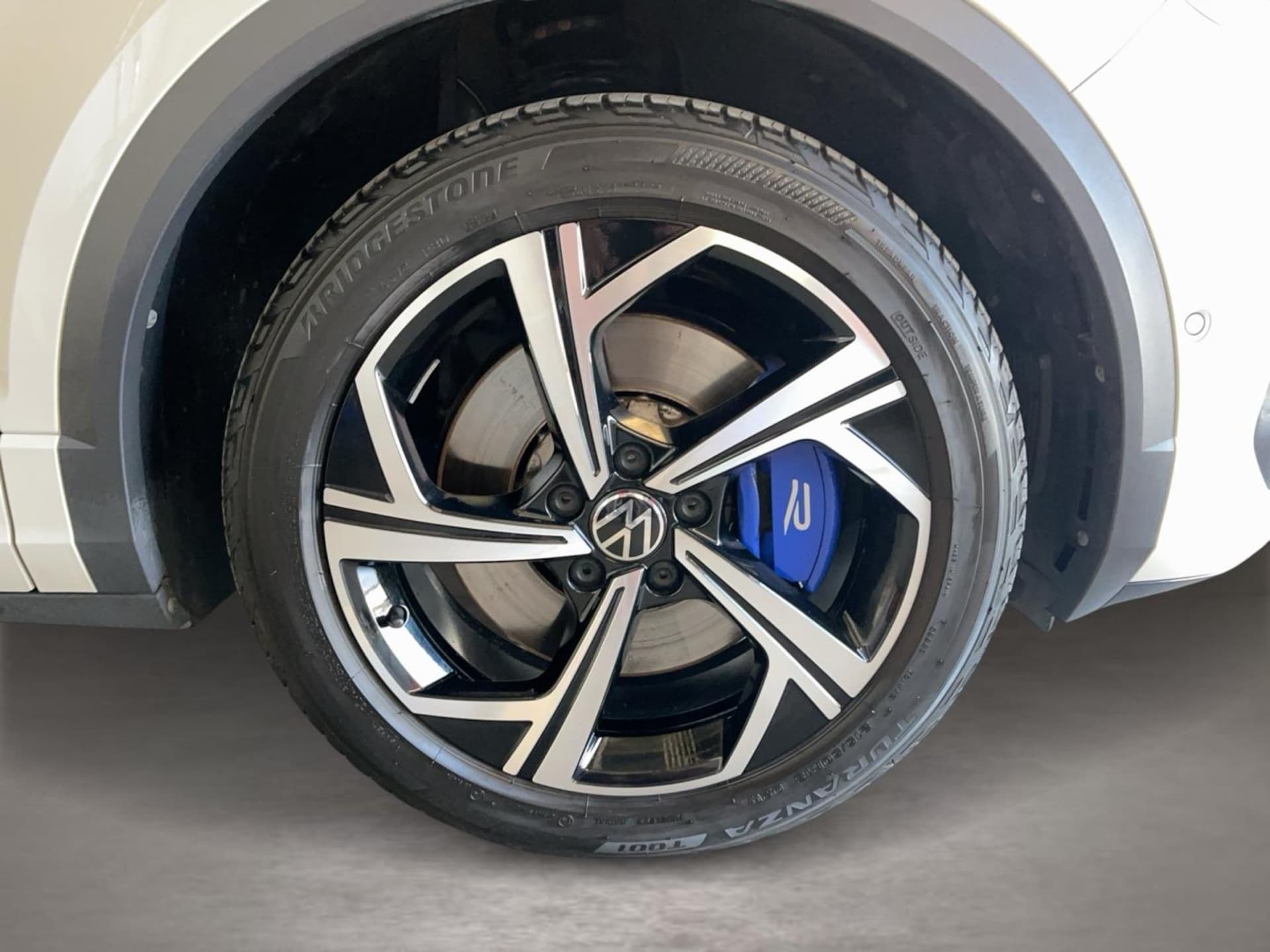 Volkswagen T-Roc R