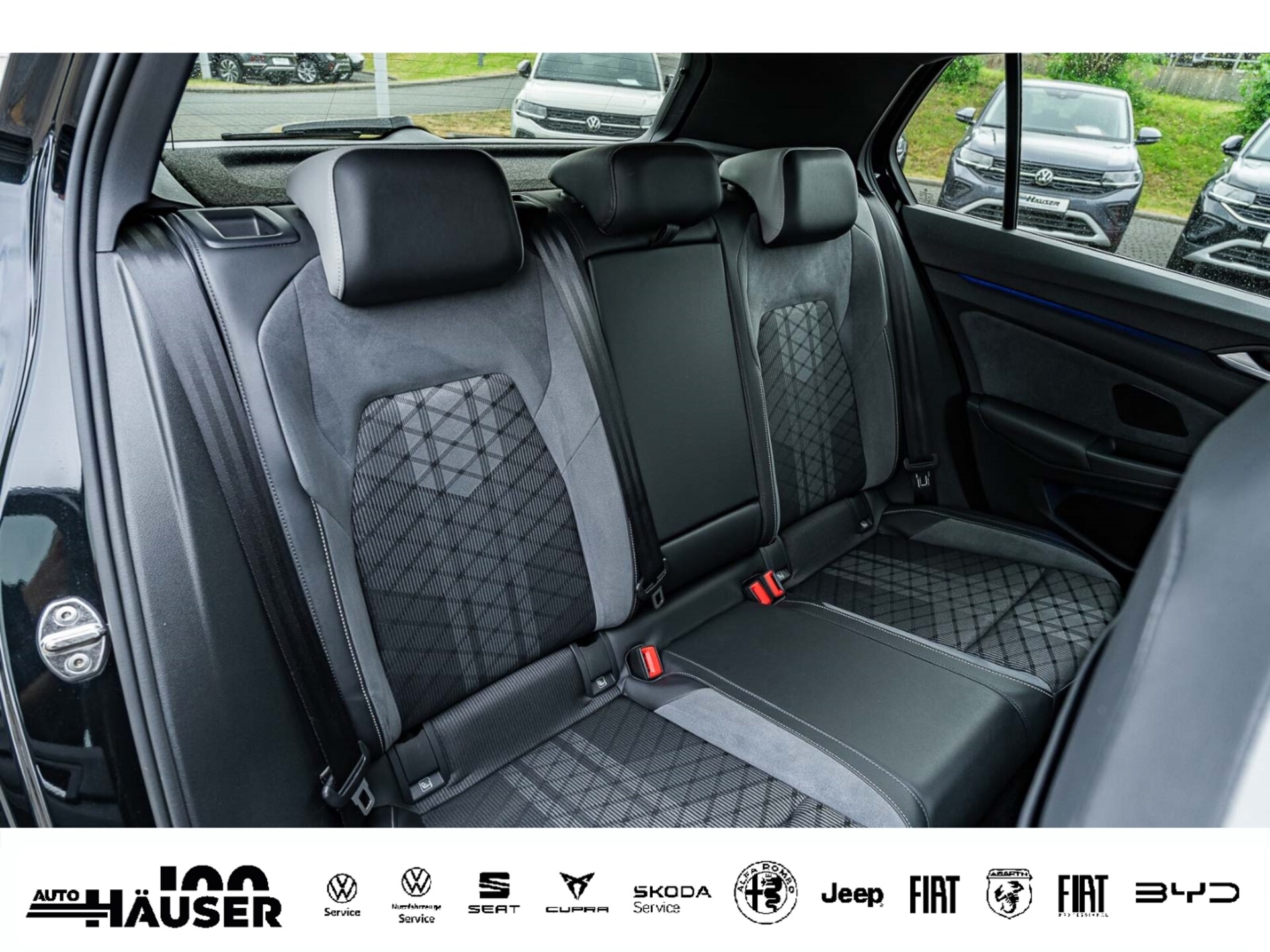 Volkswagen Golf R-Line