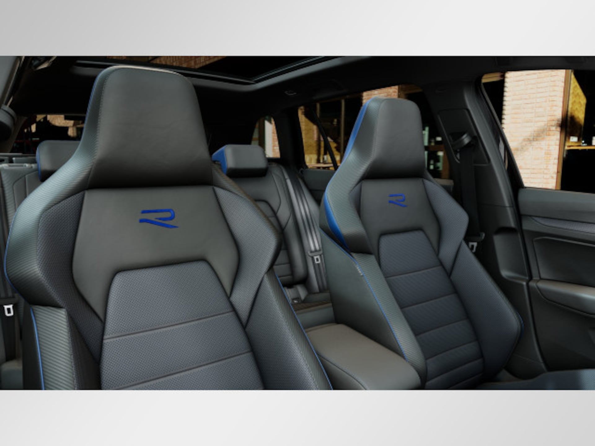 Volkswagen Golf Variant R