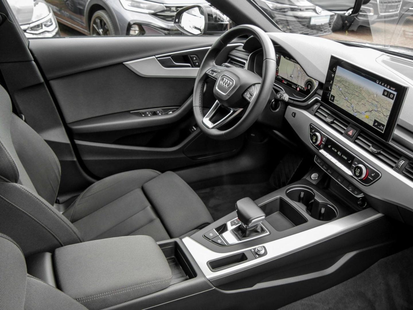 Bild über Audi A4 allroad quattro 45 TFSI quattro S tronic - für weitere Informationen kontaktieren Sie den Audi Partner