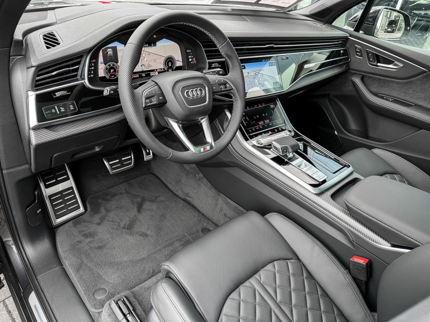Bild über Audi Q7 SUV S line business TDI quattro 210 kW tiptronic - für weitere Informationen kontaktieren Sie den Audi Partner