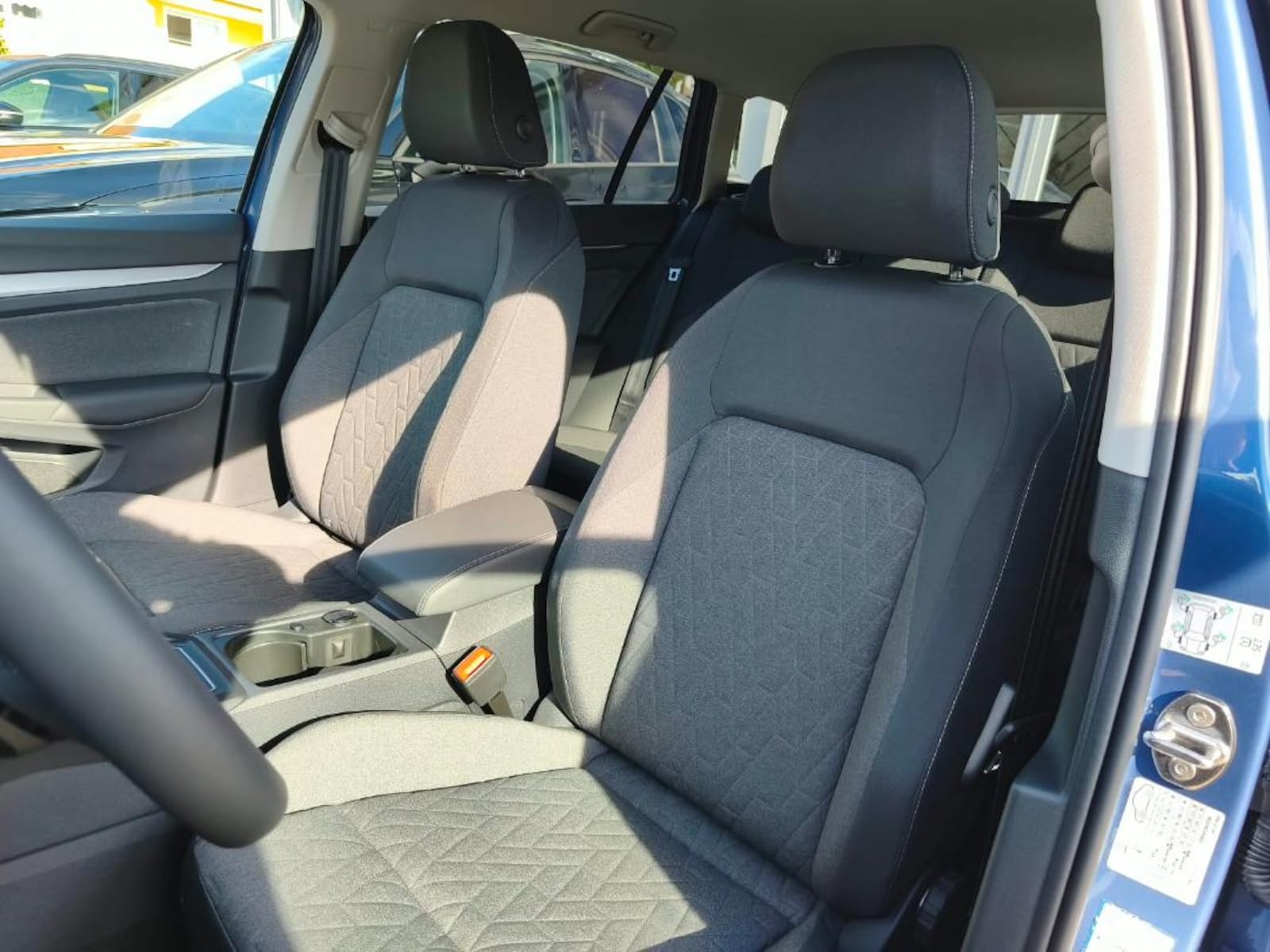 Volkswagen Golf Variant – Bild 10