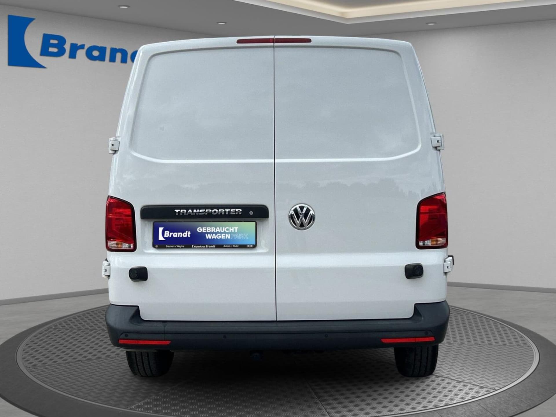 Volkswagen T6.1 Transporter Kasten langer Radstand