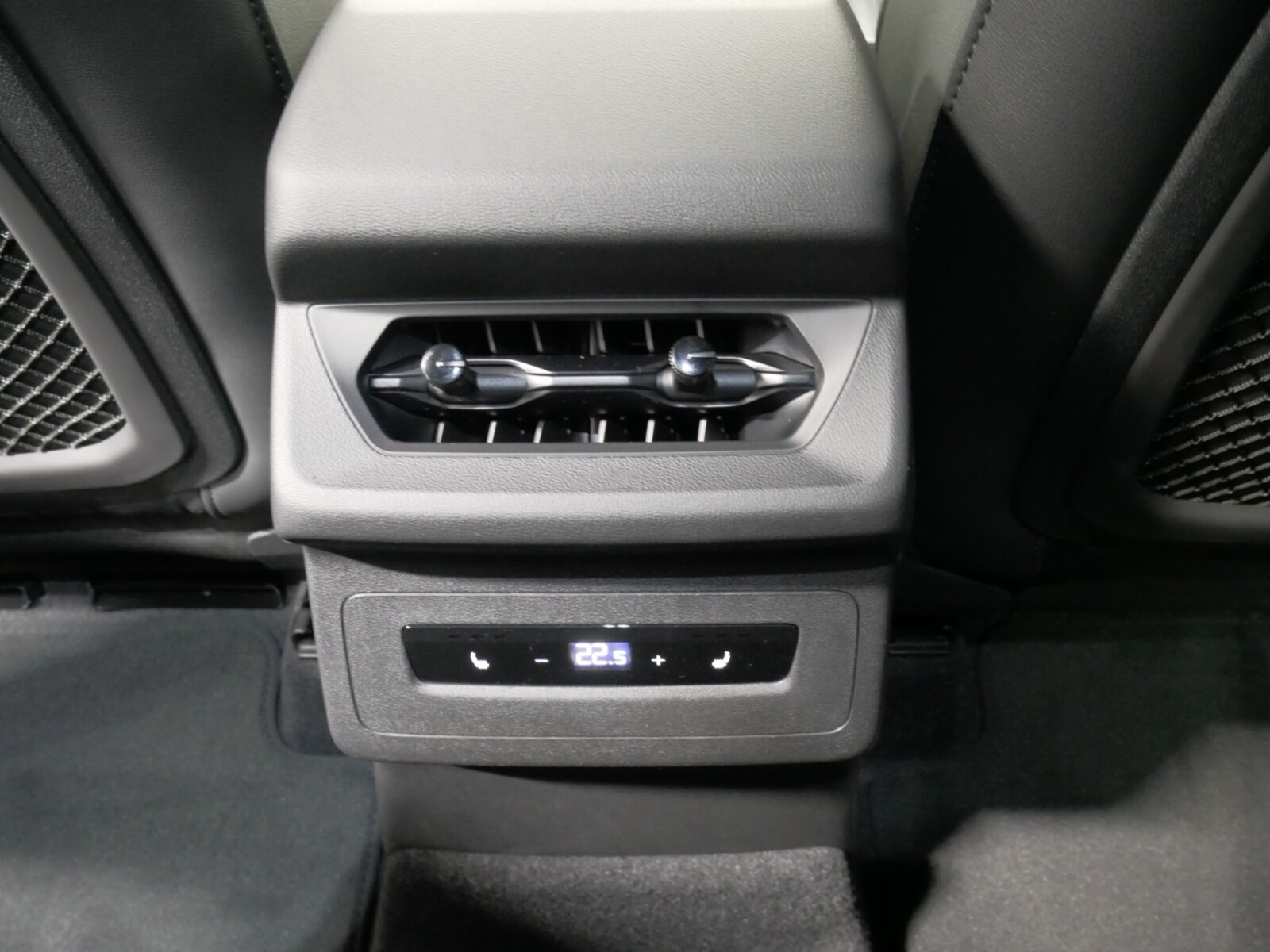 Audi Q6 Sportback e-tron – Bild 15