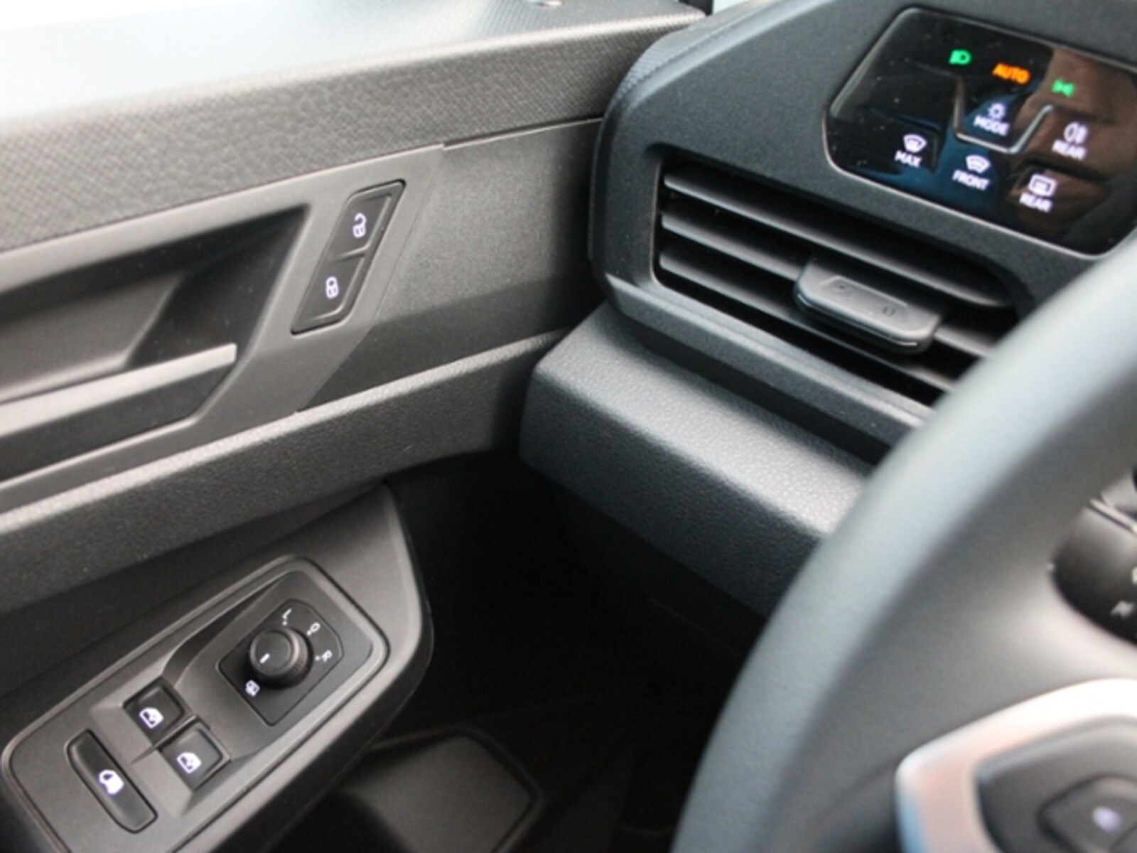 Volkswagen Caddy Cargo – Bild 15