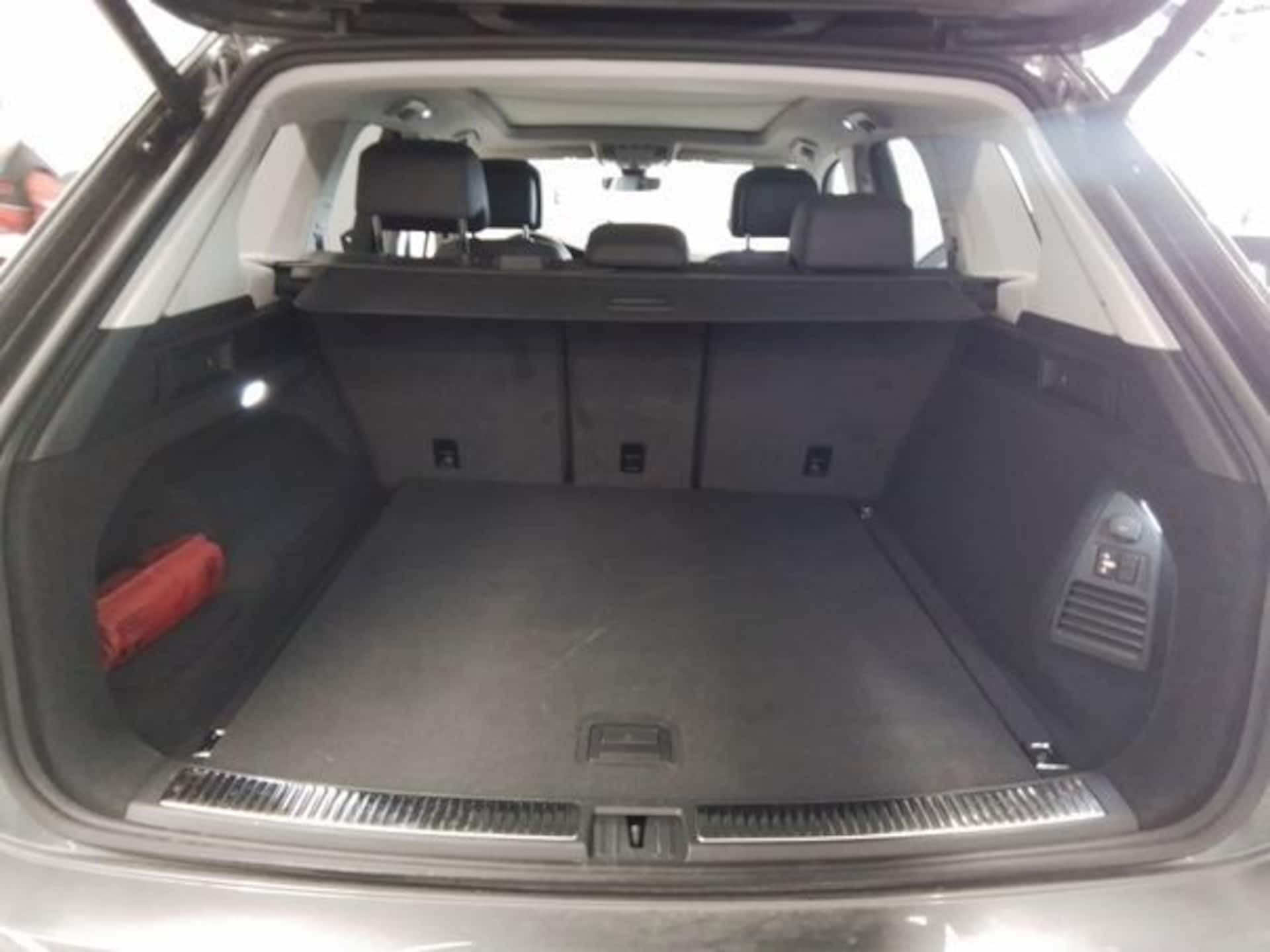 Volkswagen Touareg Elegance