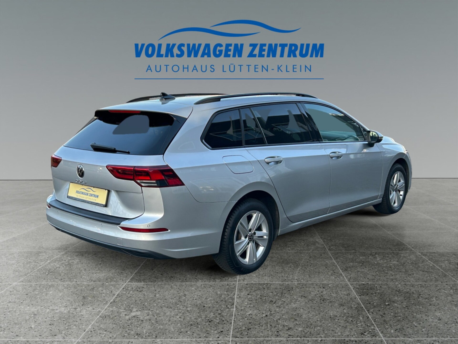 Volkswagen Golf Variant Life