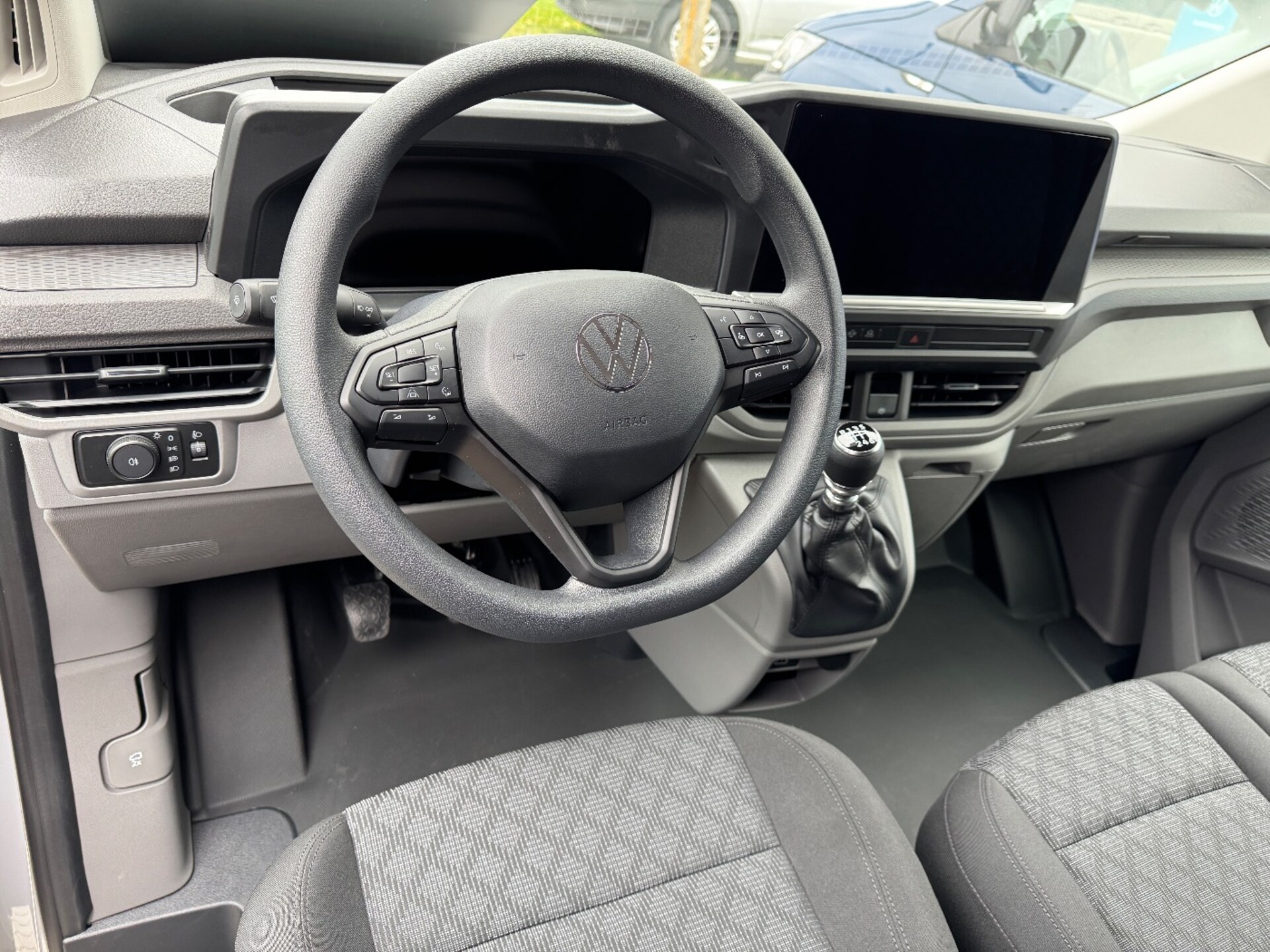 Volkswagen Transporter Kasten langer Radstand