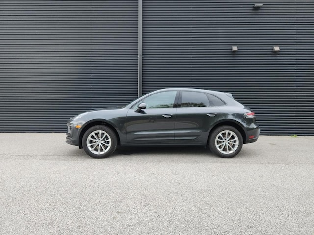 2025 Porsche Macan