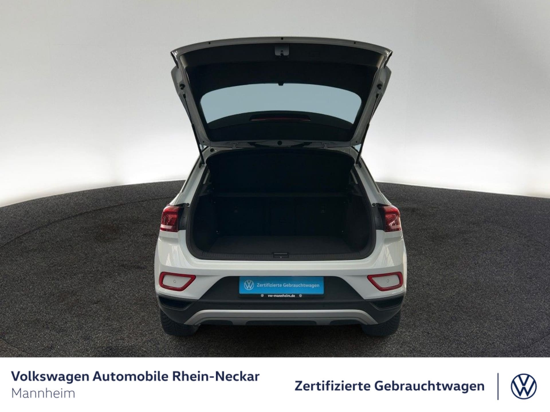 Volkswagen T-Roc Life