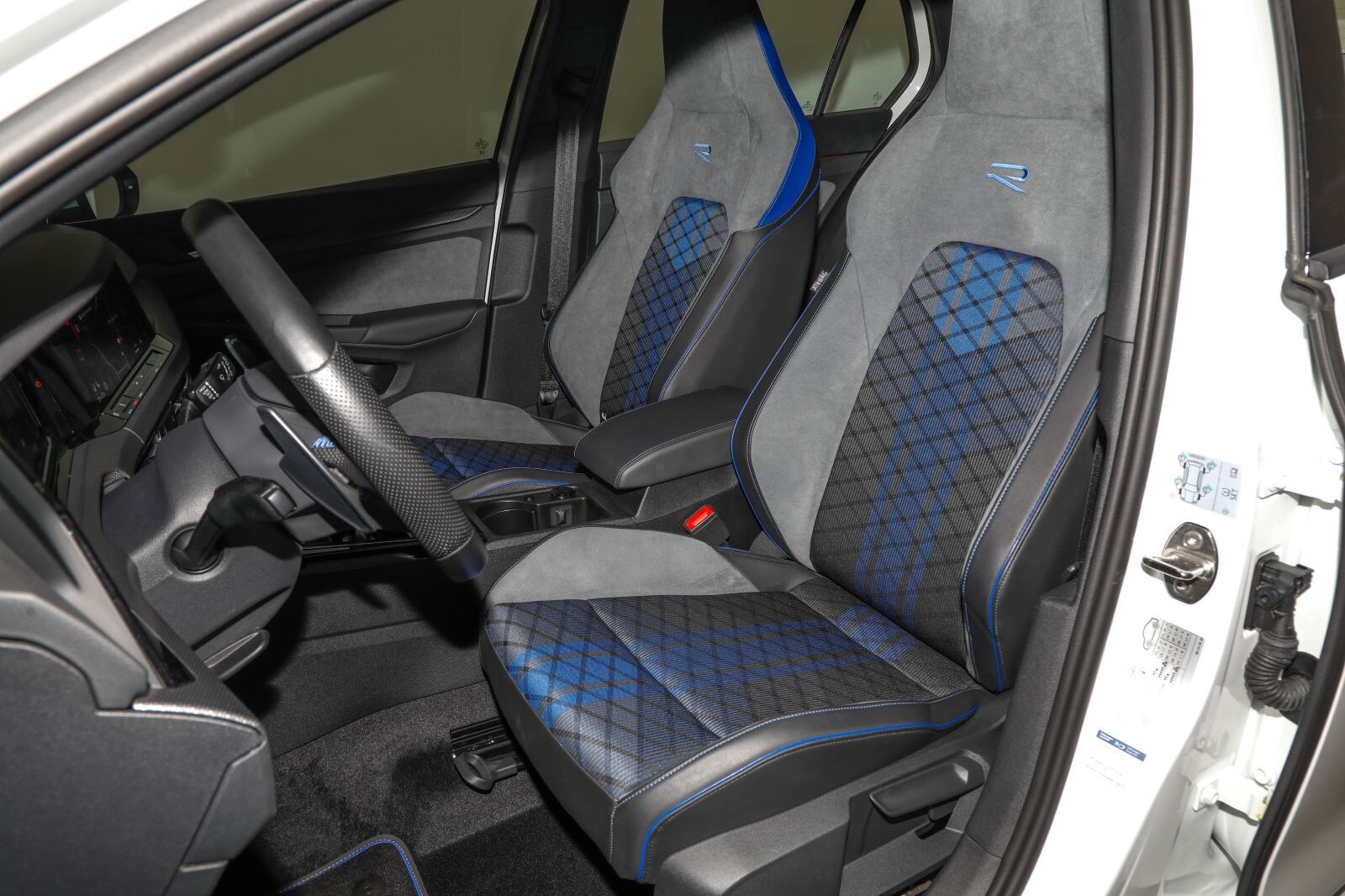 Volkswagen Golf – Bild 18