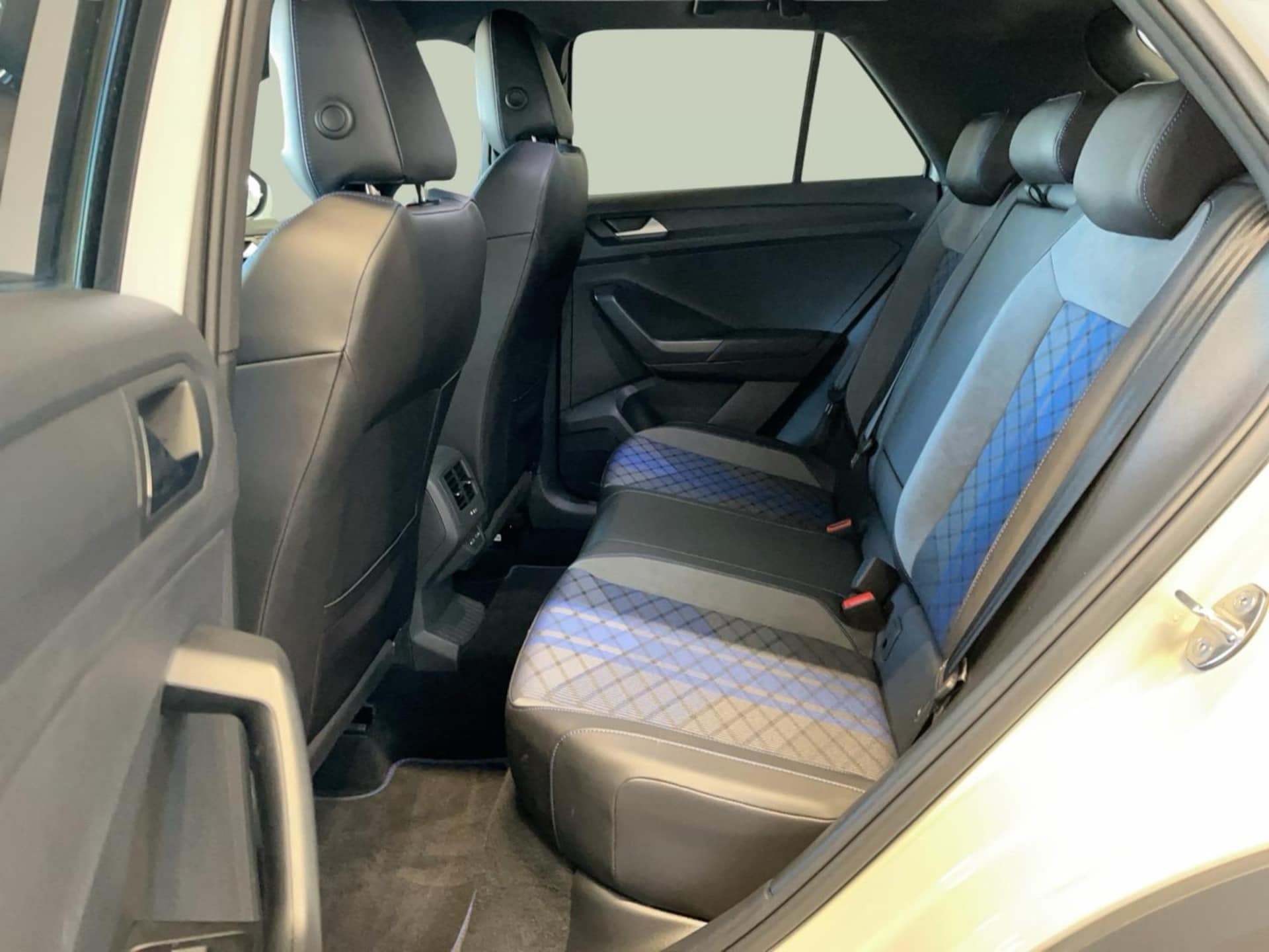 Volkswagen T-Roc R